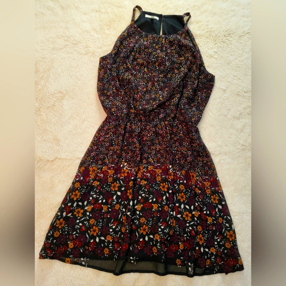 LiKE New ☆ Dress